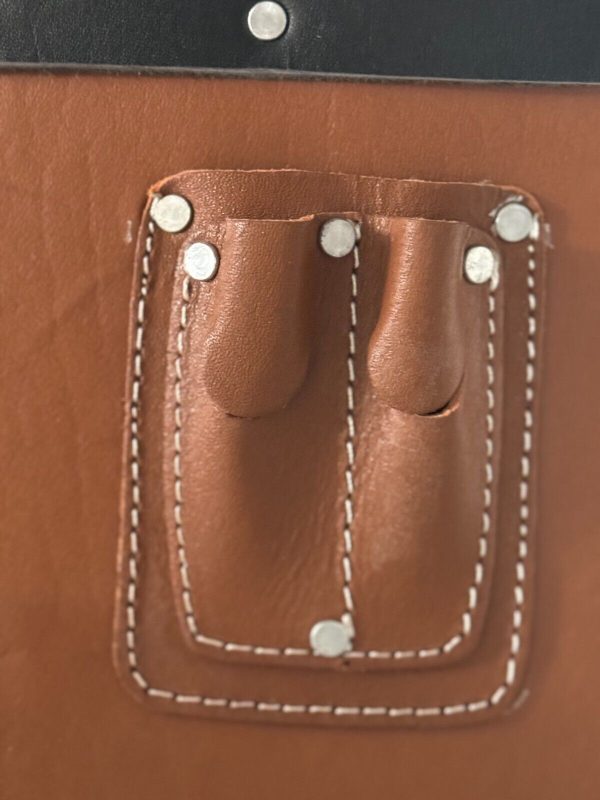 village Leather Professional  Apron with adjustable belt knee straps 2 hook